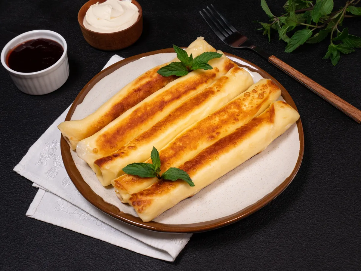 Sweet cheese crepes