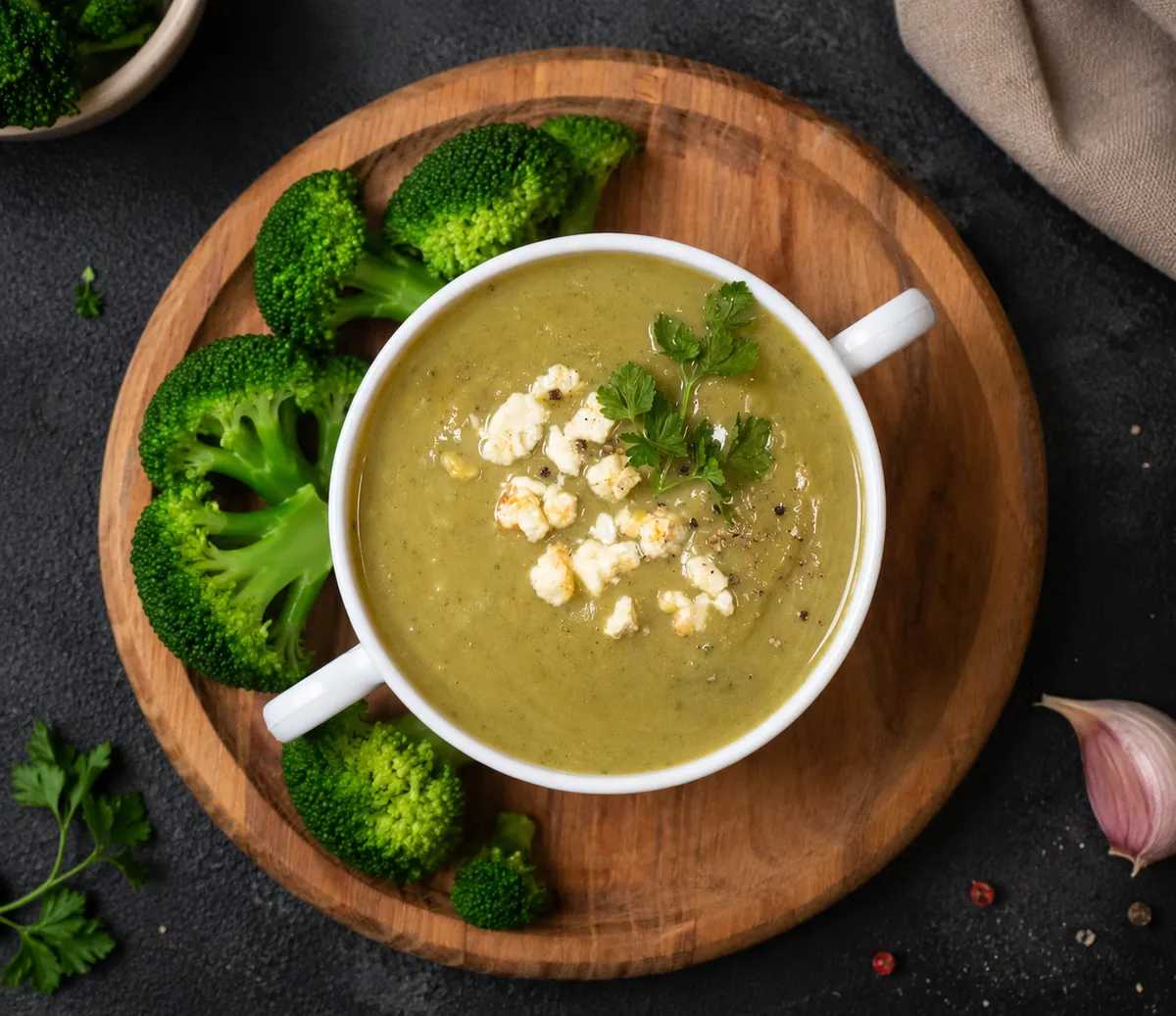 Creamy Broccoli Cheddar Soup